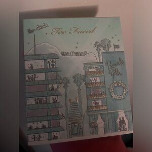 BRAND NEW TOO FACED EYE SHADOW PALLET. Limited edition Christmas pallet.